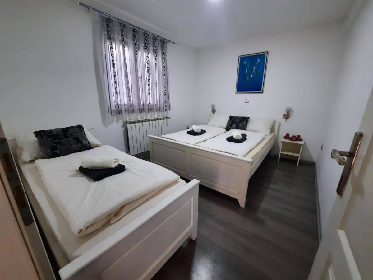 Filip Hotel โคเรนนิซา ภายนอก รูปภาพ